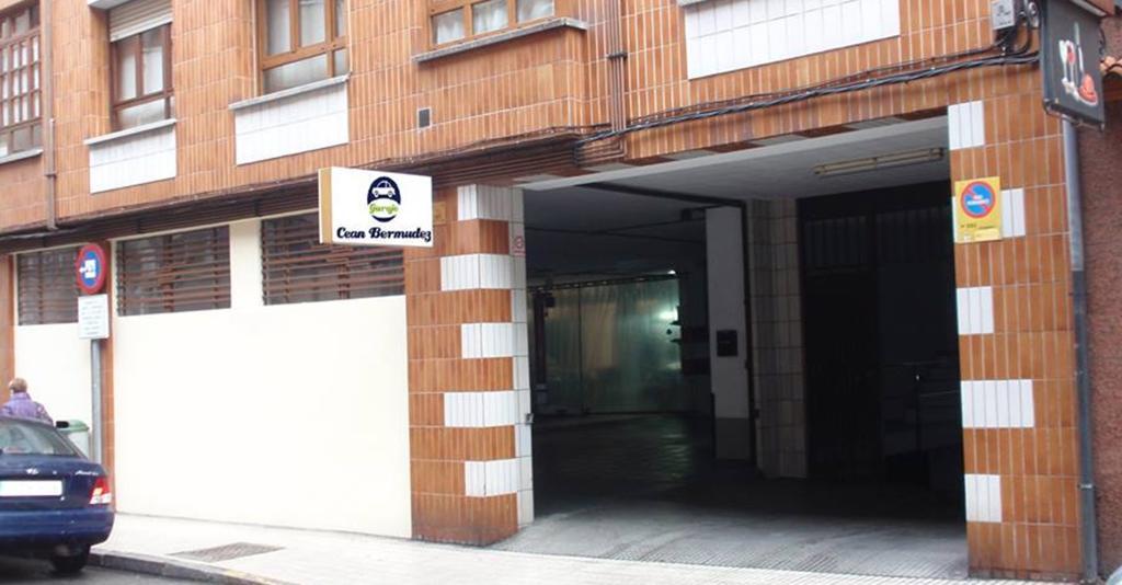 Apartamentos Cean Bermudez Gijón Zewnętrze zdjęcie