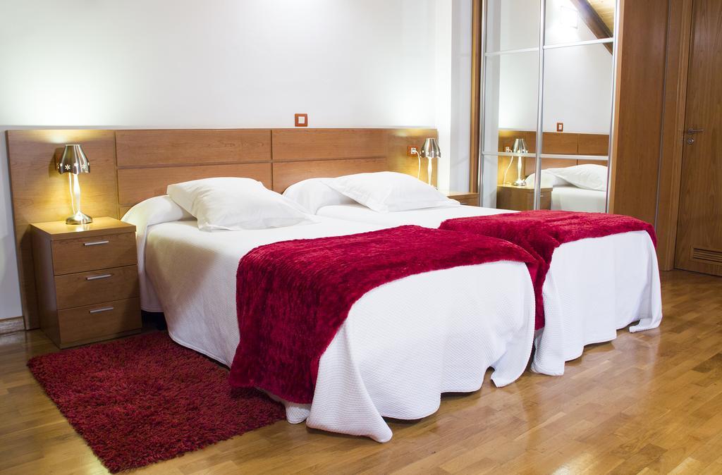 Apartamentos Cean Bermudez Gijón Zewnętrze zdjęcie