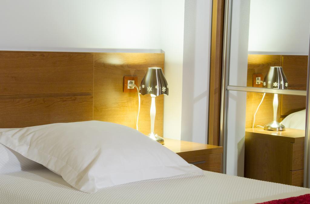 Apartamentos Cean Bermudez Gijón Zewnętrze zdjęcie