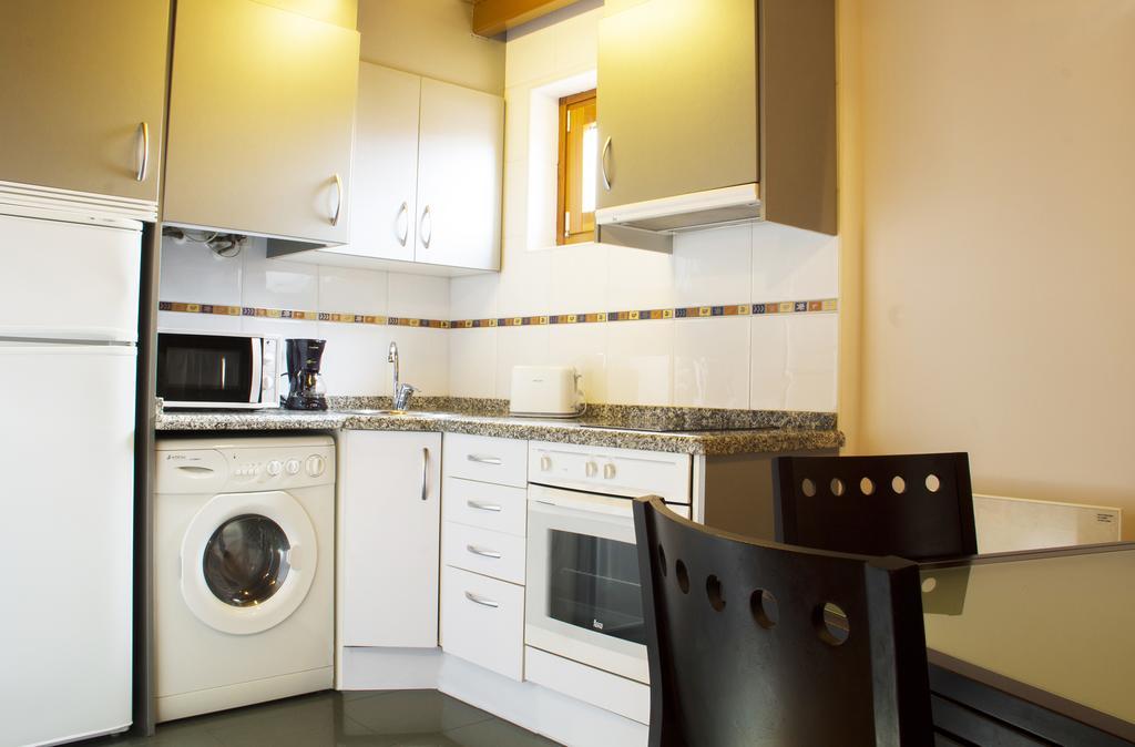 Apartamentos Cean Bermudez Gijón Zewnętrze zdjęcie