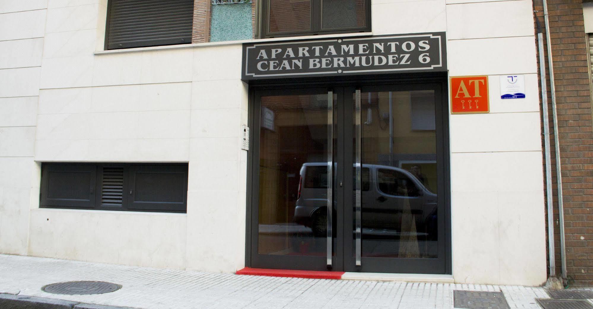Apartamentos Cean Bermudez Gijón Zewnętrze zdjęcie
